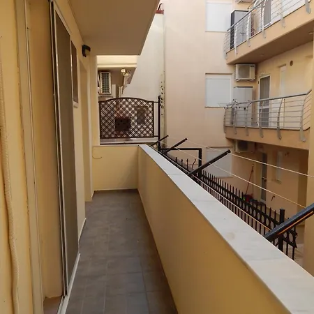 Tzelepis House In Apartment