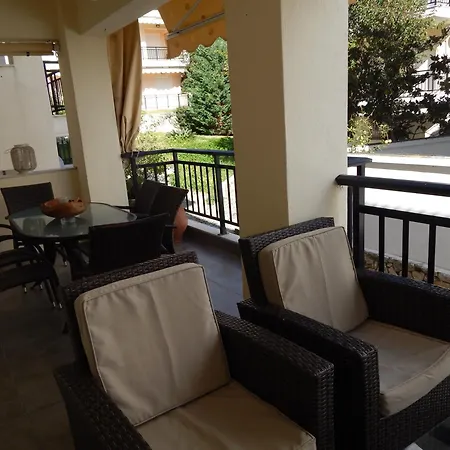 Tzelepis House In Apartment Nea Skioni