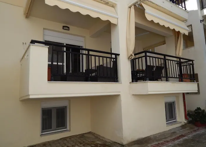 Appartement Tzelepis House In *
